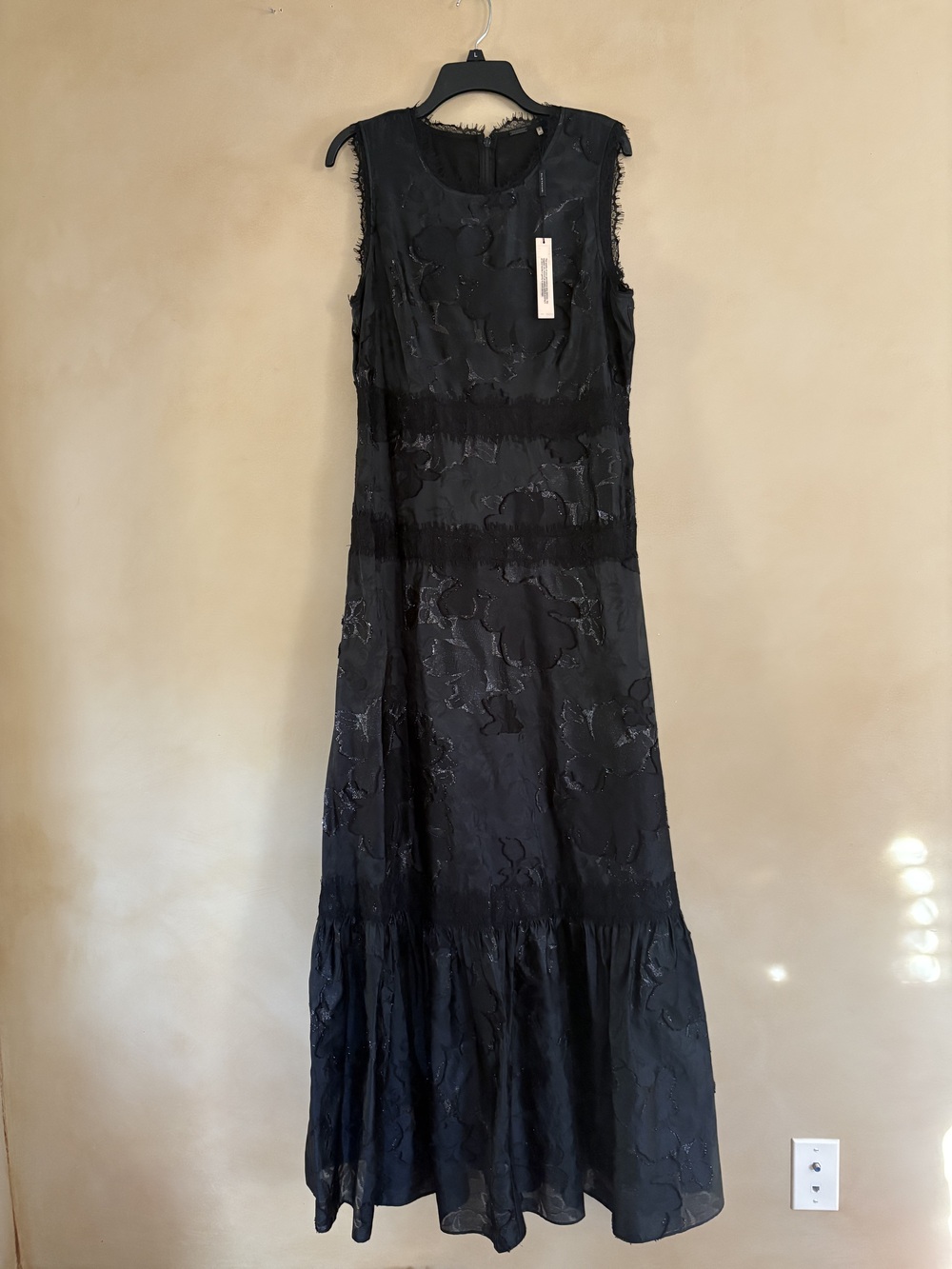 NWT ELIE TAHARI long formal gawn